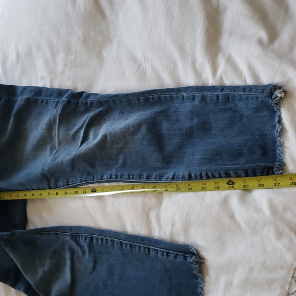 Joe's Jeans " The Charlie"  high rise skinny ankle 30 or 31 - Picture 5 of 12